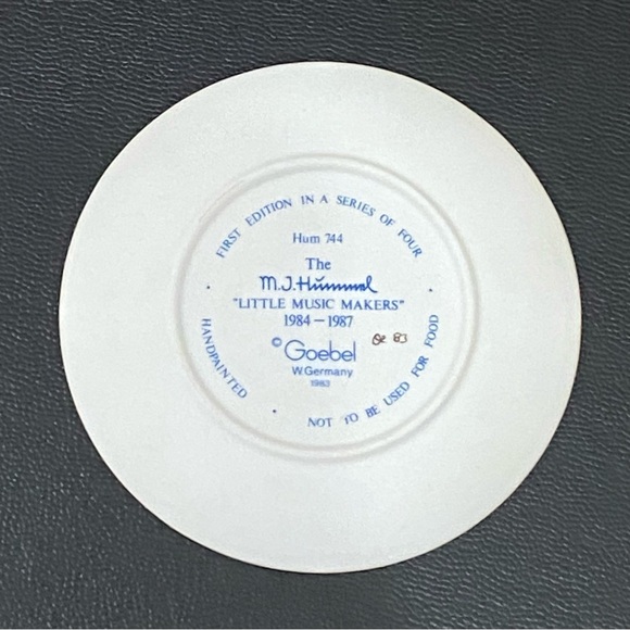Lot of 4 Hummel Goebel Little Music Makers ‘84-‘87 Miniature Collectors' Plates - Picture 11 of 12